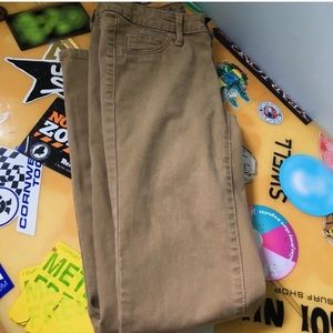 Skinny taupe pants